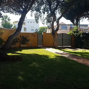 chalet-la-barrosa-a-800-mts-playa.es-andalucia.com/